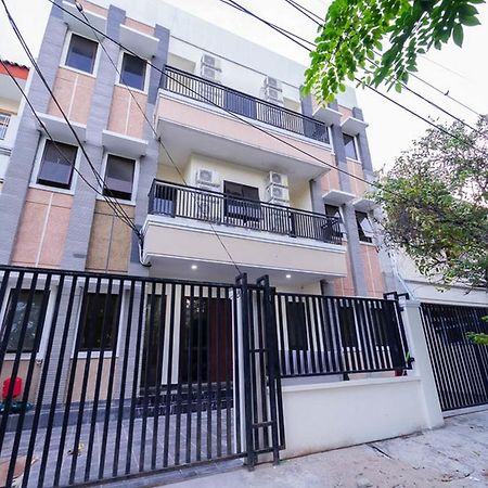Koolkost Near Universitas Tarumanegara Jakarta Exteriör bild